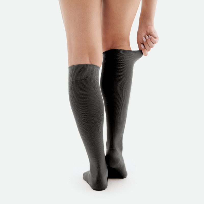 Компрессионные гольфы 1С155 VENOTEKS,  1 класс купить в OrtoMir24