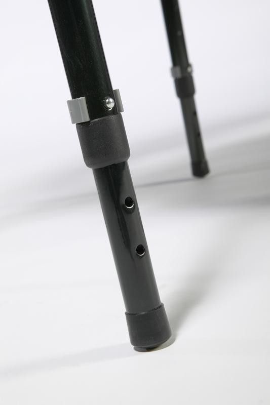 Кресло-стул инвалидный с санитарным оснащением 9063 Vermeiren купить в OrtoMir24